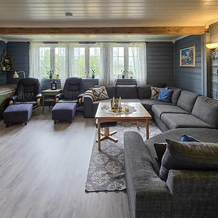 4 Bedroom In