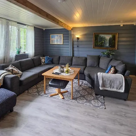 4 Bedroom In Сasa de vacaciones Bykle